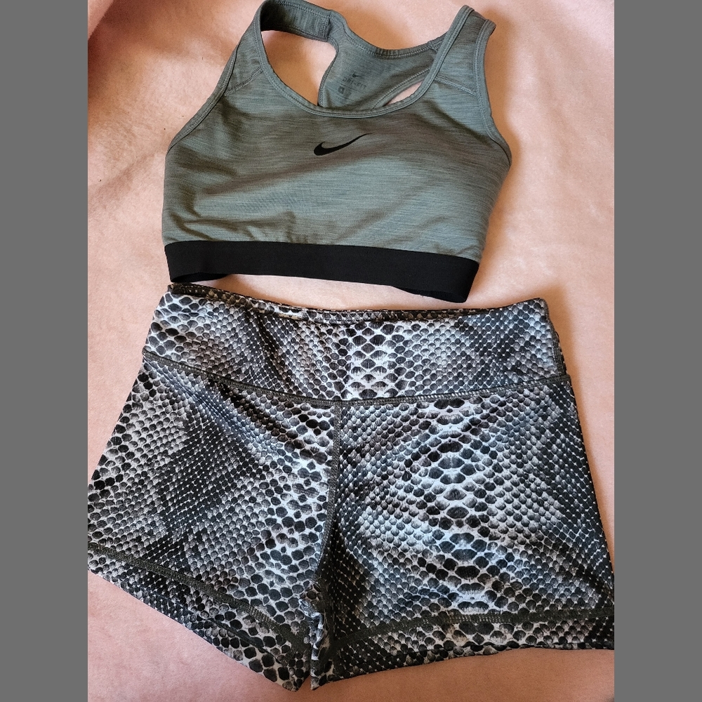 IAB Snake print shorts size S